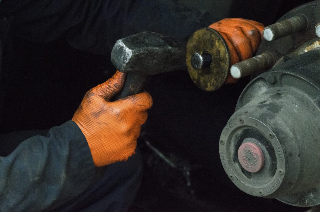 The Impact Rising Oil Costs Have on Disposable Glove Prices