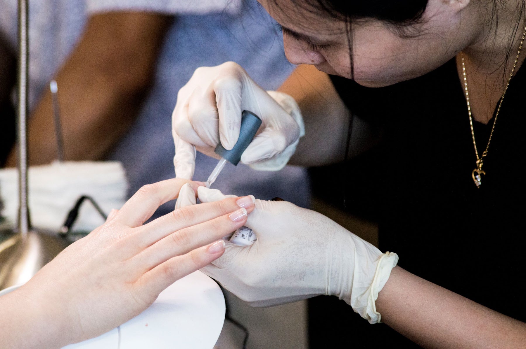 Disposable Glove Use in the Personal Services Industry  